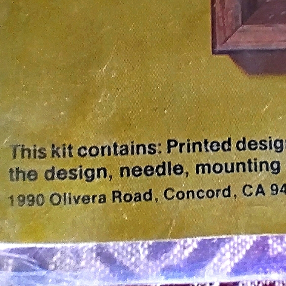 Vintage Crewel Embroidery Kit Jiffy Stitchery - Picture 3 of 3